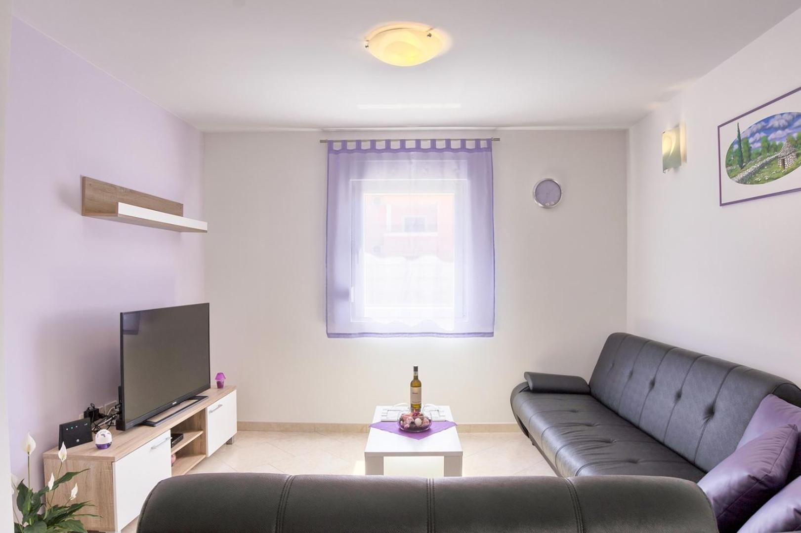 מדולין Holiday House Valnessa מראה חיצוני תמונה