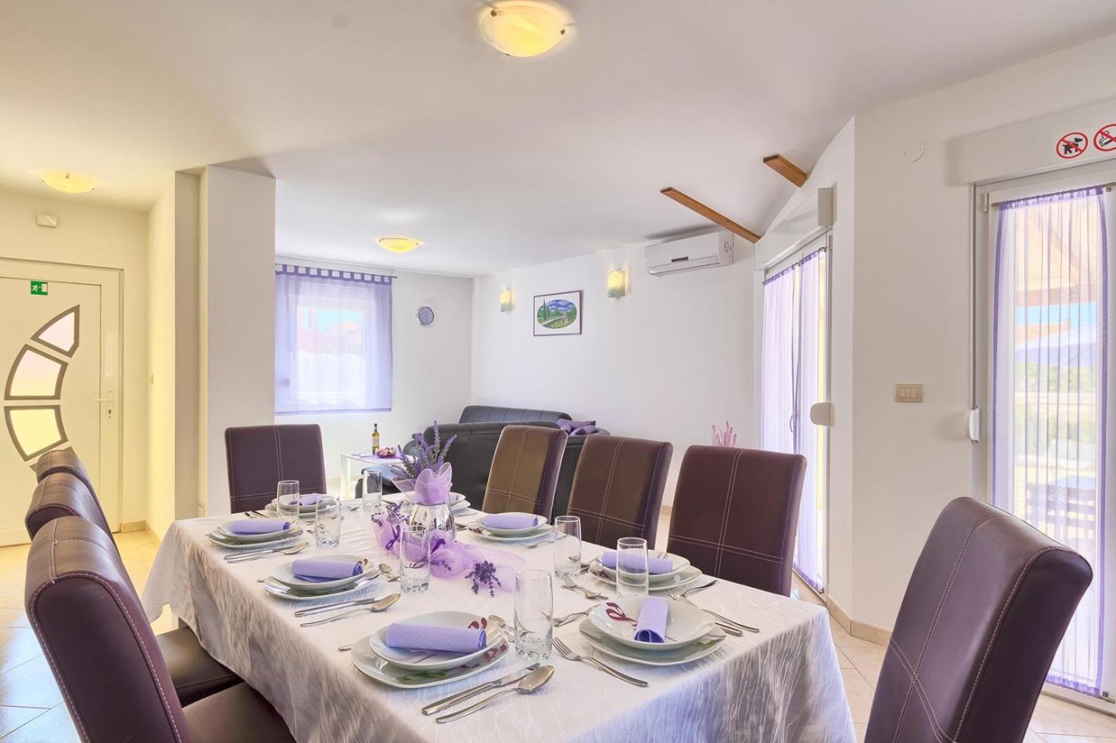 מדולין Holiday House Valnessa מראה חיצוני תמונה