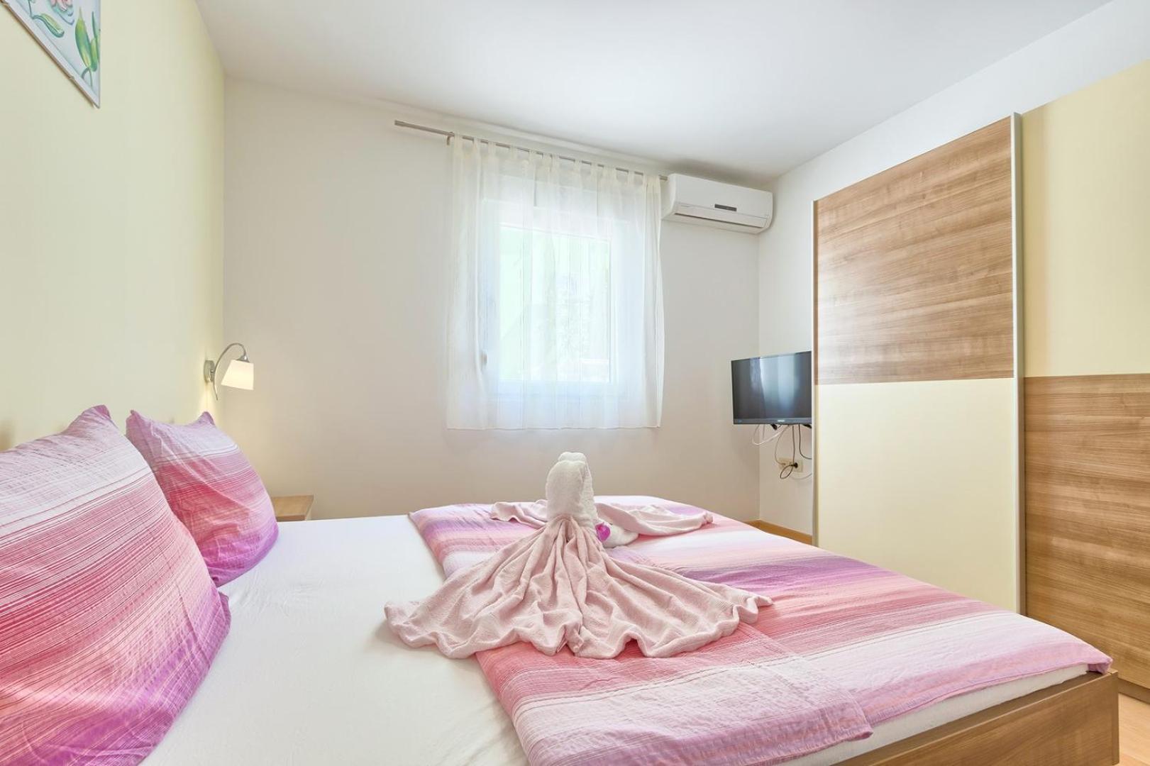 מדולין Holiday House Valnessa מראה חיצוני תמונה